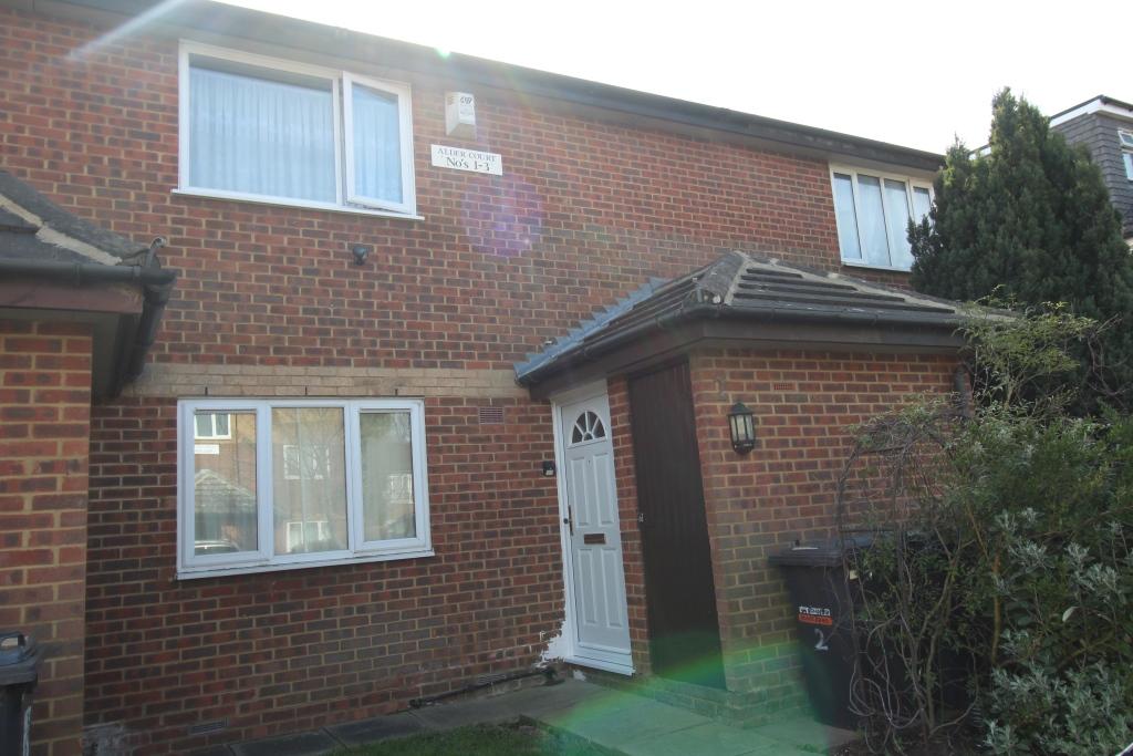 Alder Crescent, Leagrave, Luton, LU3 1 bed £700 pcm (£162 pw)