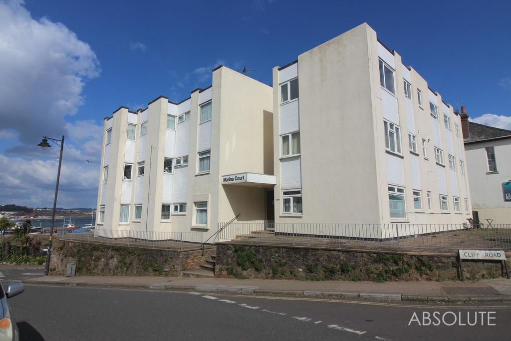 Roundham, Paignton 1 bed apartment £145,000
