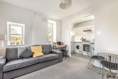 1 bedroom flat for sale - Cedars Road, Clapham