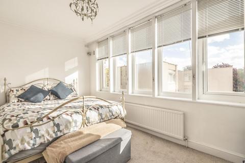 1 bedroom flat for sale - Cedars Road, Clapham