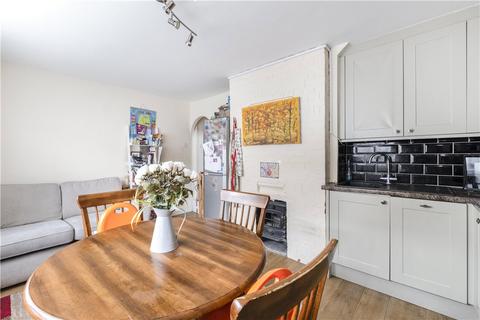 2 bedroom apartment for sale, Reynolds Road, London, W4