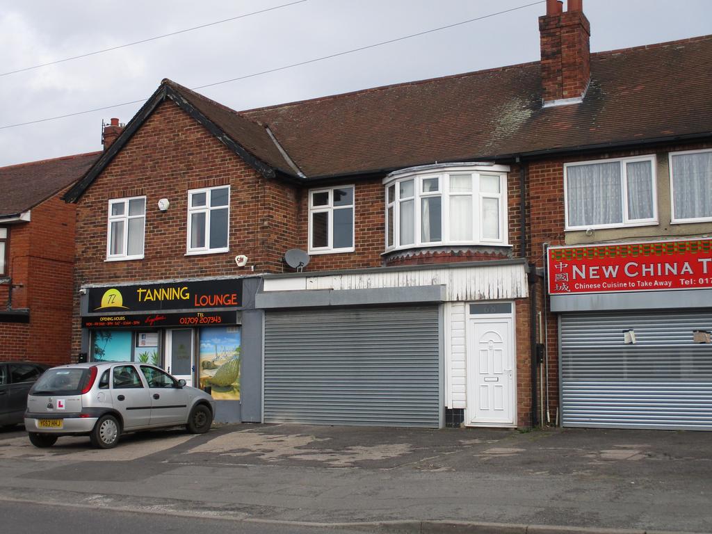 Salisbury Road, Maltby S66 Shop to rent £354 pcm (£82 pw)