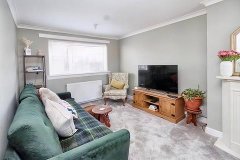 75 Buchanan Avenue, Balloch, Alexandria, G83 8DY