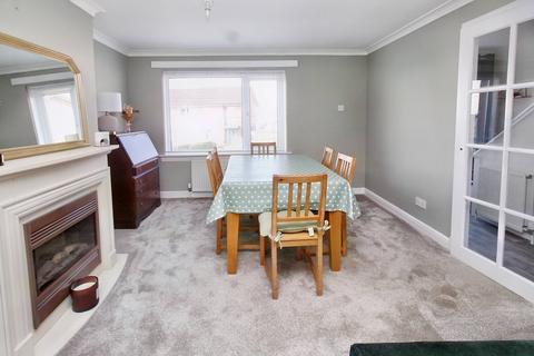 75 Buchanan Avenue, Balloch, Alexandria, G83 8DY