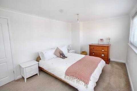 75 Buchanan Avenue, Balloch, Alexandria, G83 8DY