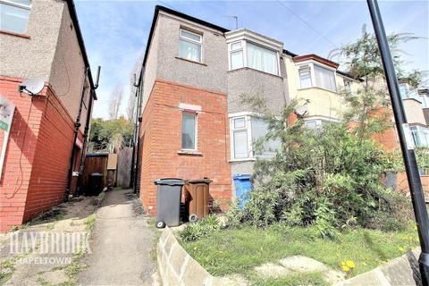 113 Vickers Road, Sheffield, S5 6WA