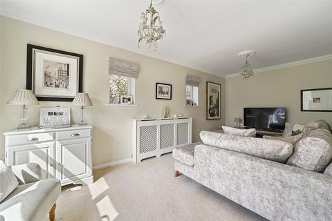 20 Tyrells Close, Chelmsford, CM2 6BT