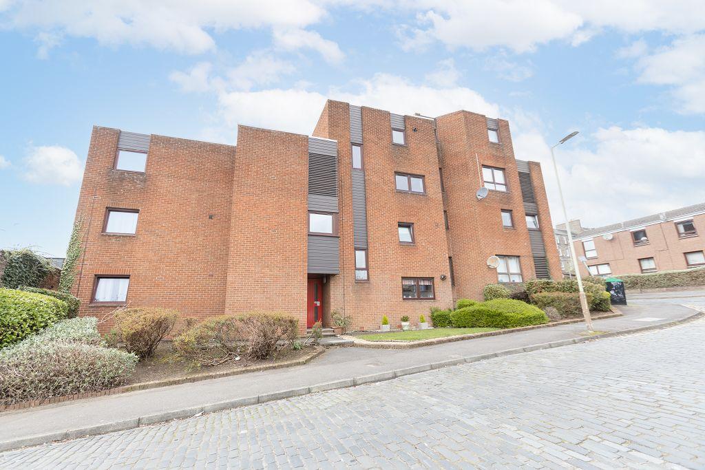 22D William Street, Dundee, Angus... 2 bed £110,000