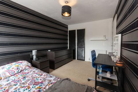 22d William Street, DD1 2NL