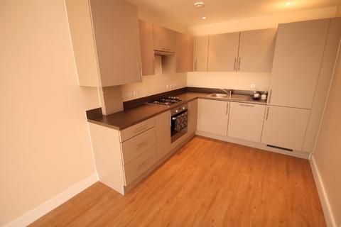 2 bedroom flat to rent, Didsbury Road, Stockport, SK4