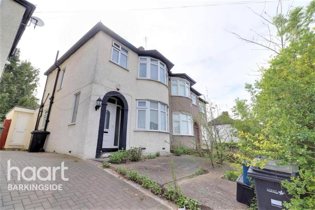 Caterham Avenue Clayhall IG5 4 bed semidetached house £1,700 pcm