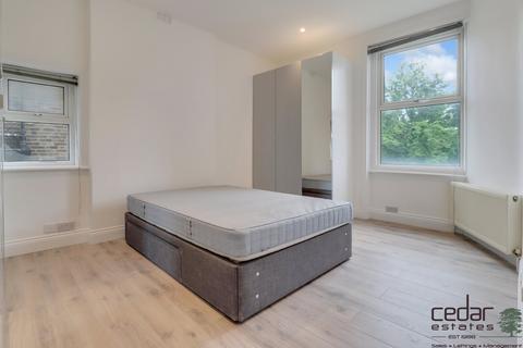 1 bedroom flat for sale, Addison Court, Brondesbury NW6