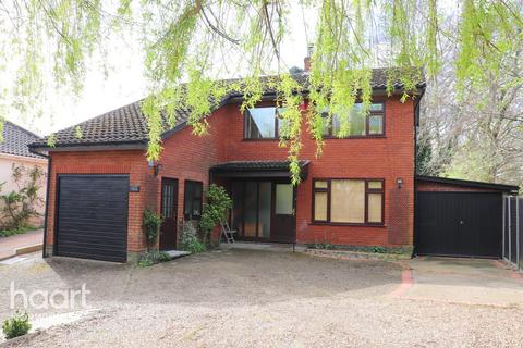 3 bedroom detached house for sale - Woodcock Road, Norwich