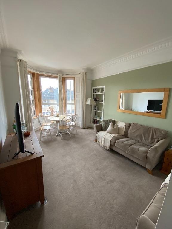 Harden Place, Polwarth, Edinburgh, EH11 3 bed flat to rent £1,350 pcm
