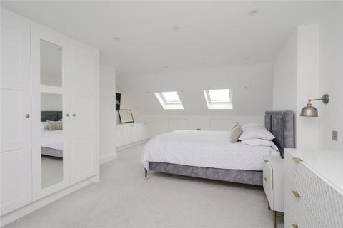 2 Warwick Road, Kingston Upon Thames, KT1 4DW