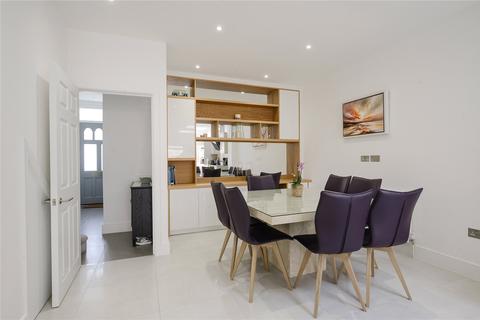 2 Warwick Road, Kingston Upon Thames, KT1 4DW