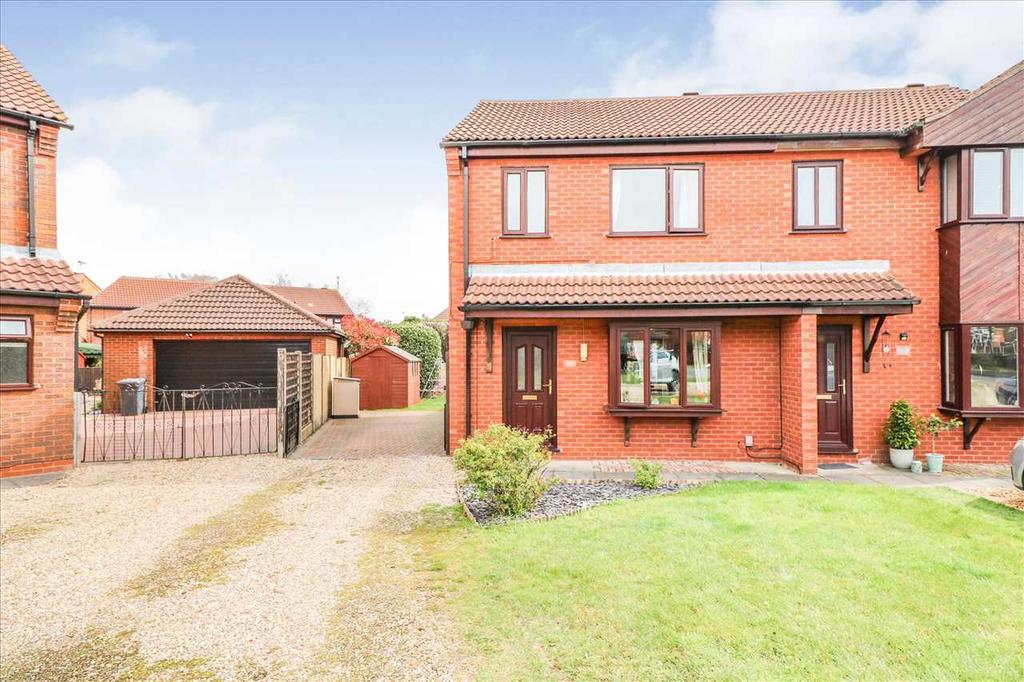 Goxhill Grove, Lincoln 3 bed semidetached house for sale £210,000
