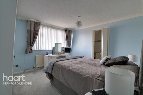 22 Brampton Close, Corringham, Stanford-le-hope, SS17 7NS