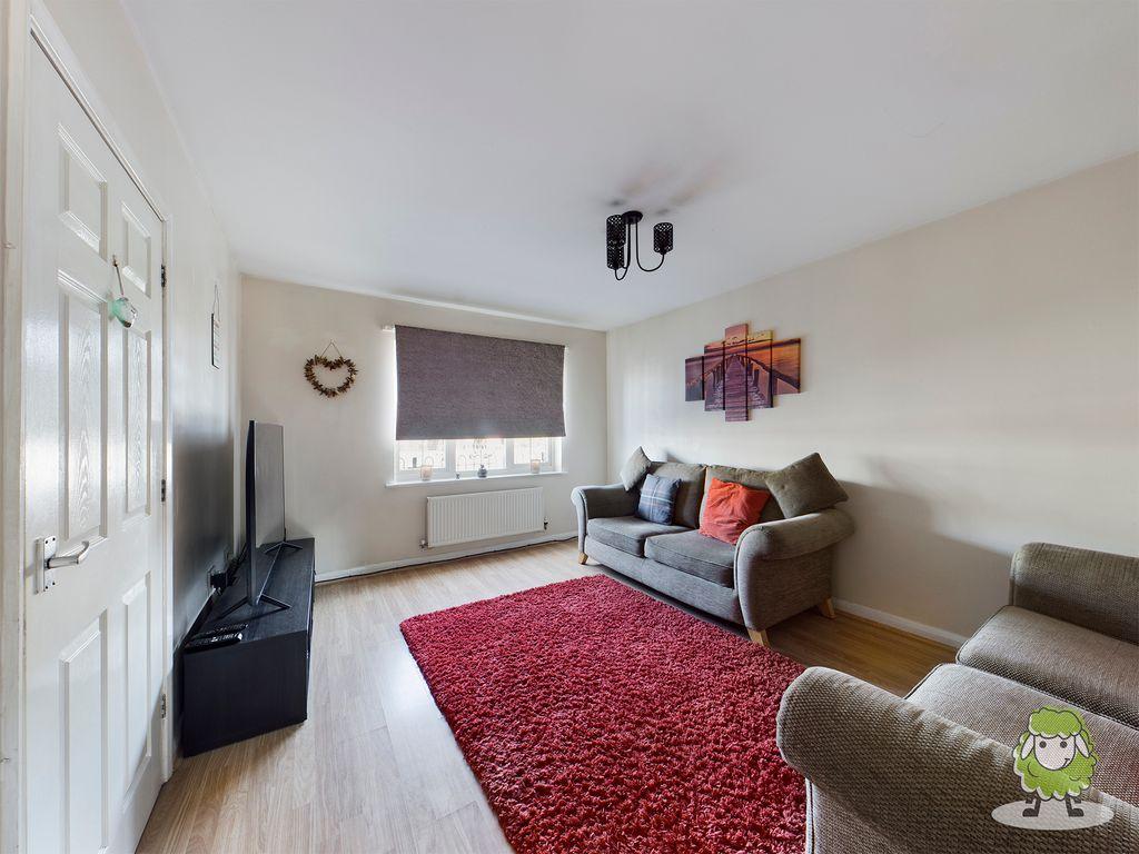 High Pavement, Sutton in Ashfield NG17 1BU 3 bed semidetached house