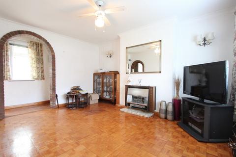 Tradewind, 102 Mill Hill, Deal, CT14 9JB