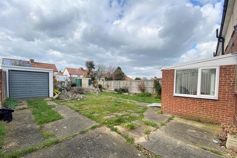 Tradewind, 102 Mill Hill, Deal, CT14 9JB