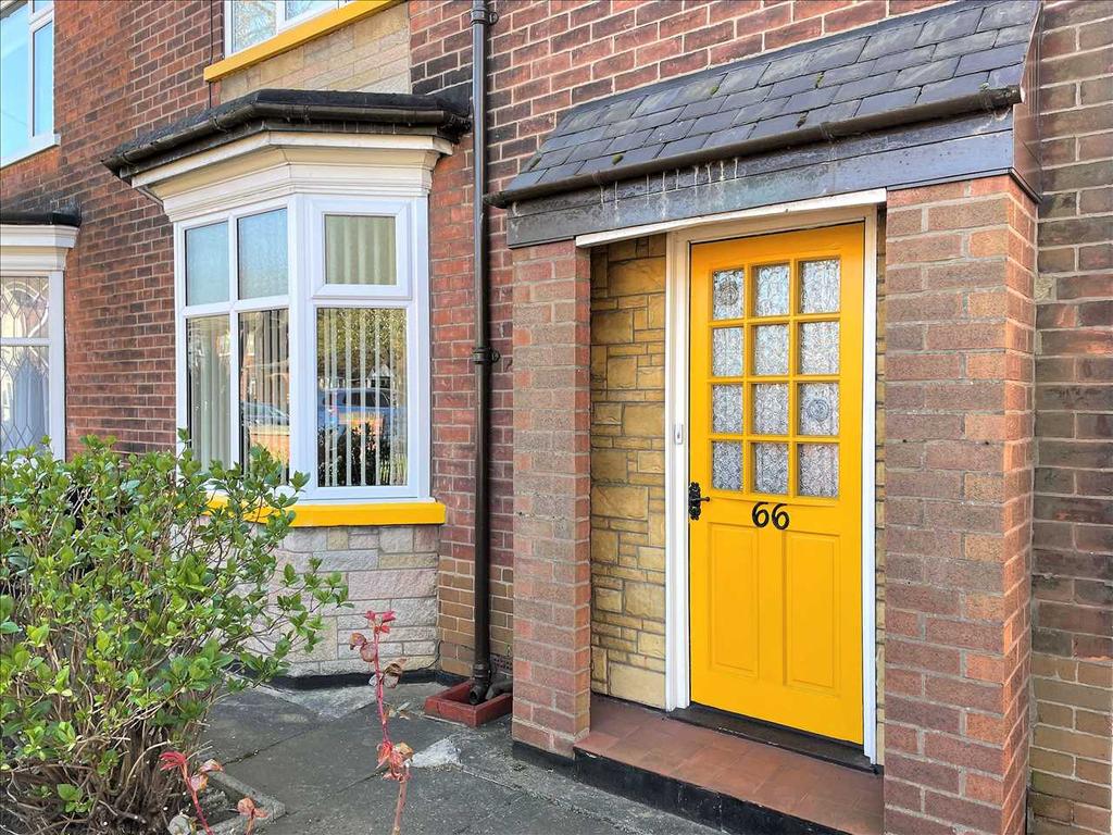 FERRY ROAD, SCUNTHORPE 3 bed semidetached house £145,000