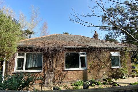 2 bedroom detached bungalow for sale - TERRINGTON ST CLEMENT - Bungalow with out buildings in 3.29 acres (sts) Re-development Opportunity