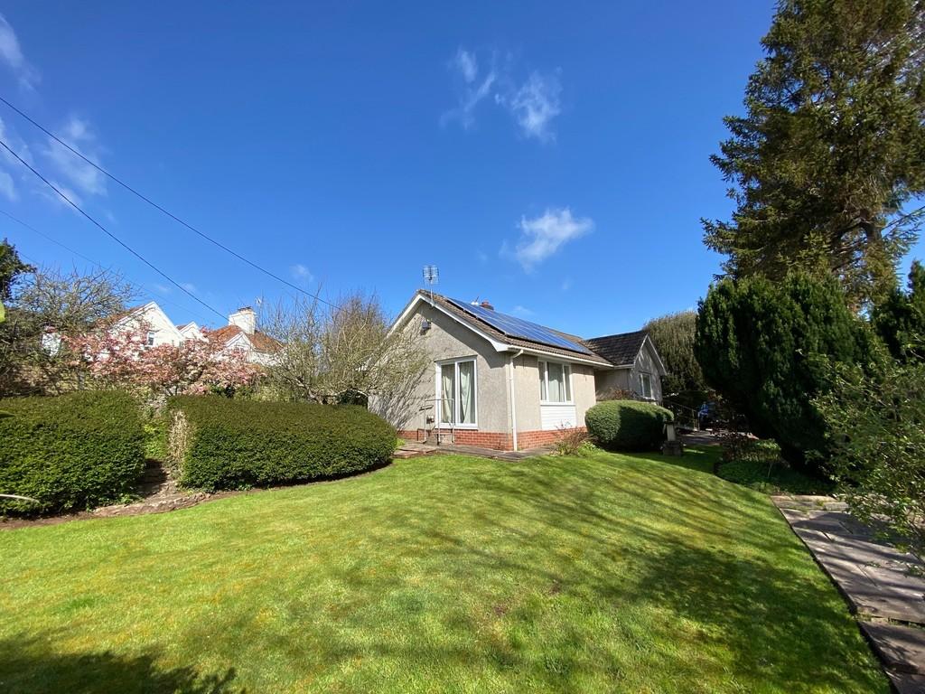 Wrington Lane, Congresbury 2 bed detached bungalow £400,000