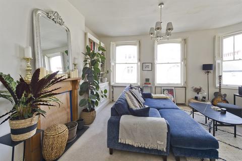 3 bedroom flat to rent, Garway Road, London, W2