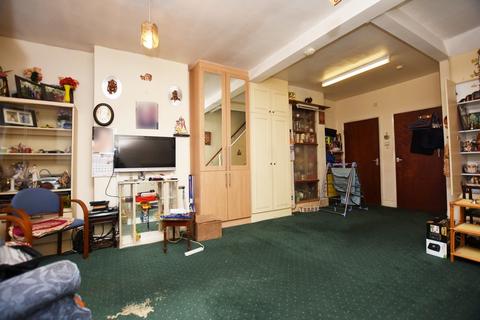 26 Stanley Road, Harrow, HA2 8AZ