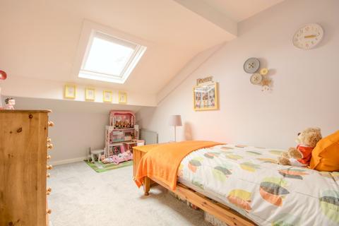 80a Albert Road, Colne, BB8 0AG