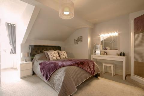 80a Albert Road, Colne, BB8 0AG