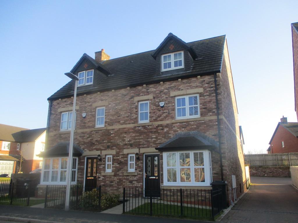 Newbury Way, The Ridings, Carlisle 4 bed townhouse £950 pcm (£219 pw)