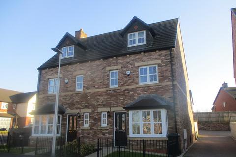 4 bedroom townhouse to rent, Newbury Way, The Ridings, Carlisle