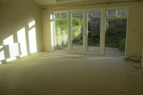 4 bedroom townhouse to rent, Newbury Way, The Ridings, Carlisle