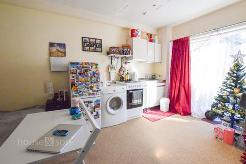 Studio for sale, Pinelands, 18 Knyveton Road, Bournemouth, BH1