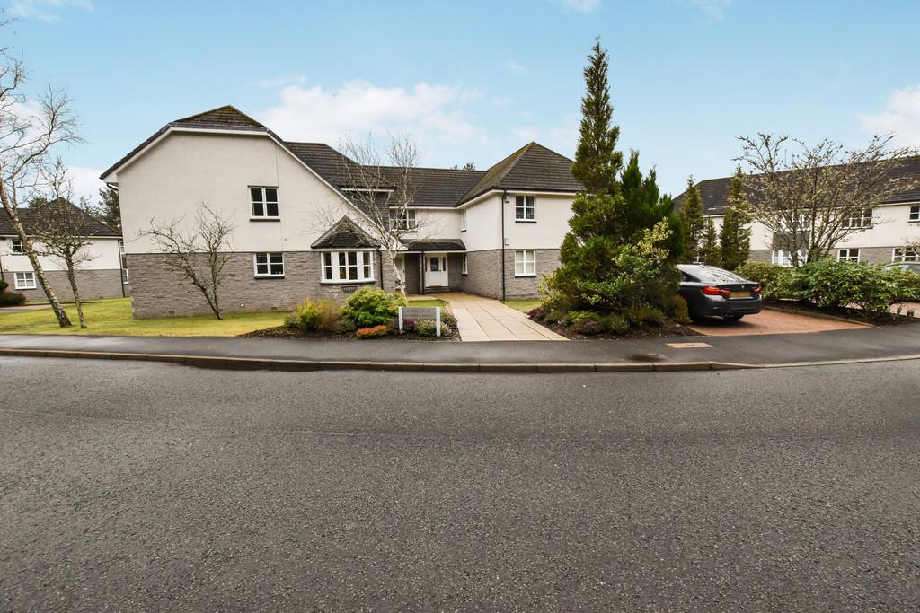 Windsor Gardens, Auchterarder 3 bed ground floor flat £240,000
