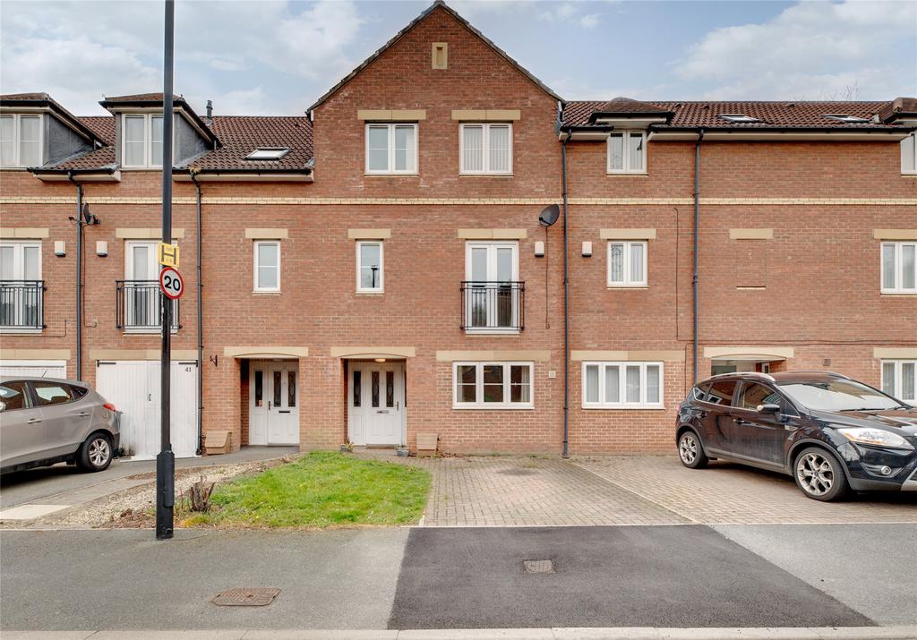 Mill Vale, Newburn, Newcastle Upon... 4 bed house £240,000
