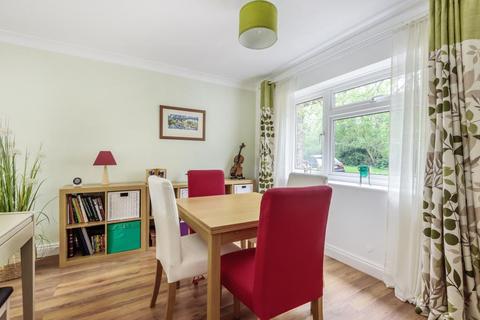 15, Tudor Court Castle Way, Feltham, TW13 7QQ