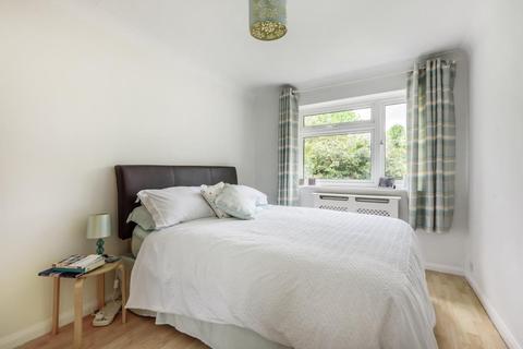 15, Tudor Court Castle Way, Feltham, TW13 7QQ