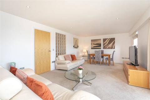 3 bedroom apartment for sale - Lochinvar Drive, Edinburgh