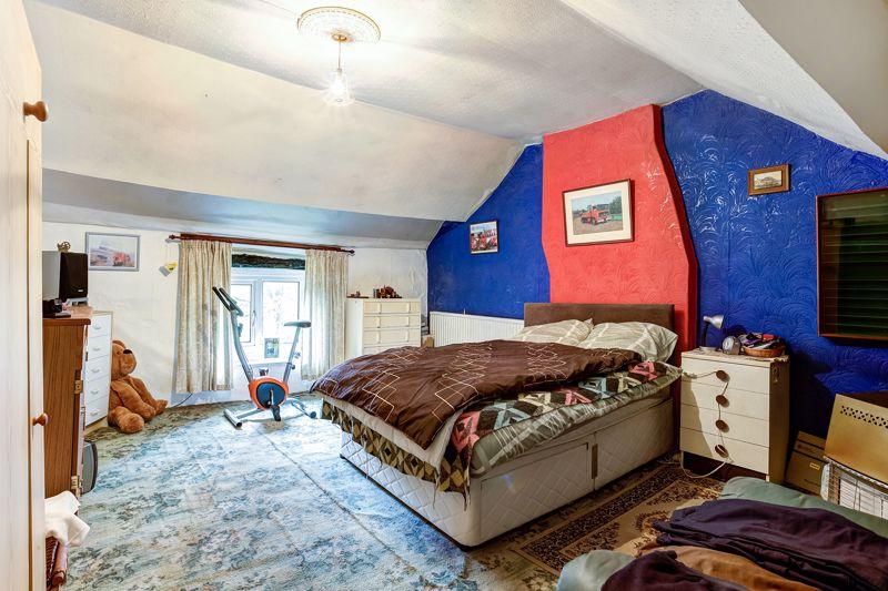 Bedroom 3 tanhouse