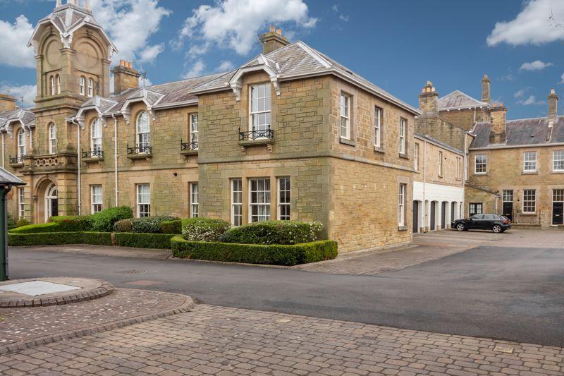 Lanesborough Court, Gosforth... 2 bed terraced house £275,000
