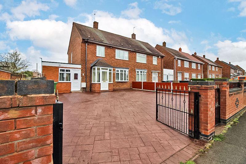 Cromwell Road, Wolverhampton 3 bed semidetached house £190,000