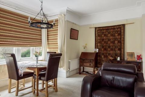 Flat 2, Lances Farnham Lane, Haslemere, GU27 1EZ