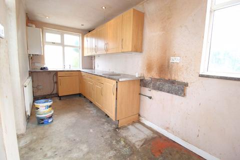 2 Atherton Drive, Wirral, CH49 8HD