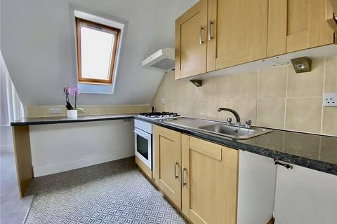Flat 3, 3 Eldon Place, Westbourne, Bournemouth, BH4 9AZ