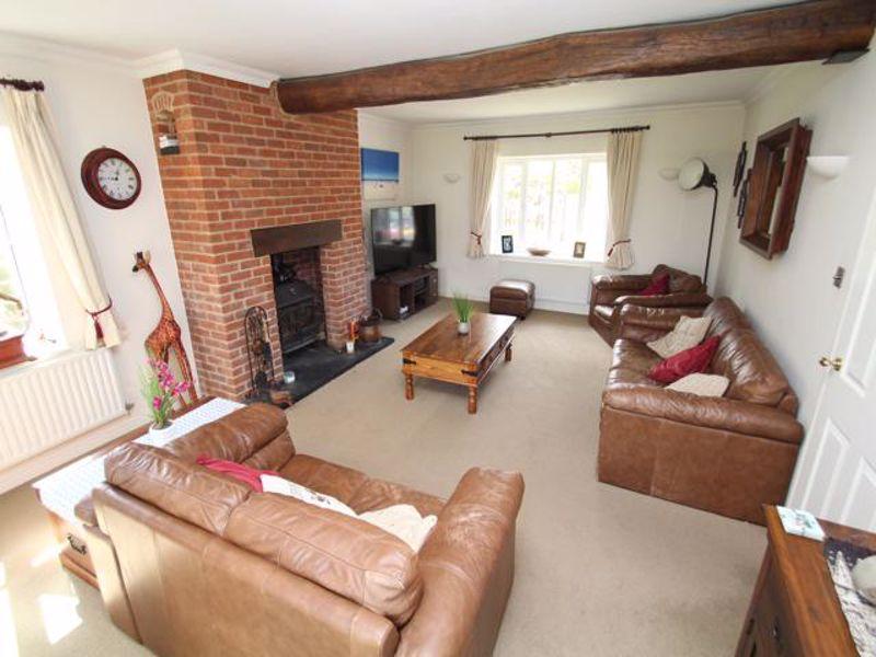 Whatleys Orchard, Swindon 4 bed detached house £950,000