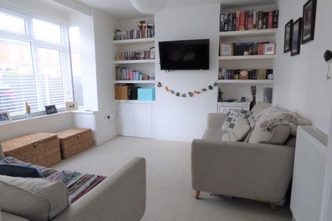 35 Tuffley Avenue, Gloucester, GL1 5LU