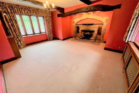 3 bedroom detached house to rent, Dinmore Estate, Hereford